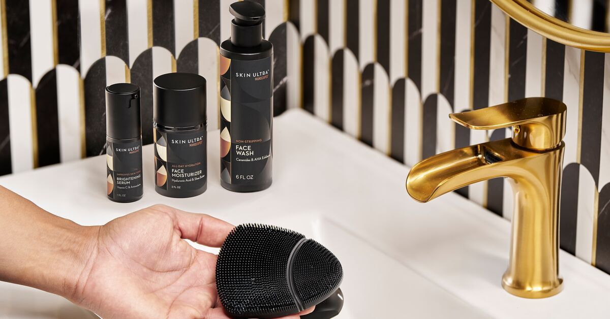 Oily Skin Treatment for Men: How to Control Shine and Breakouts